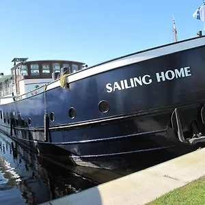 Sailing Hotel Amsterdam