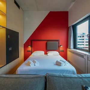 Via Hotel Diemerbrug